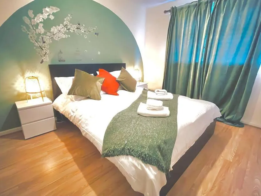 度假居 20% Monthly Stays - 3 Bedrooms @ Homevy Leeds Beeston Hill