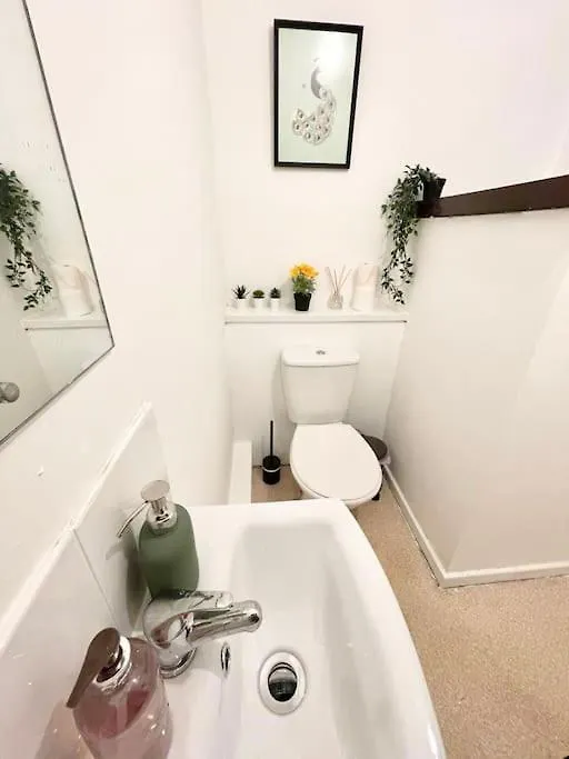20% Monthly Stays - 3 Bedrooms @ Homevy Leeds Beeston Hill Ηνωμένο Βασίλειο