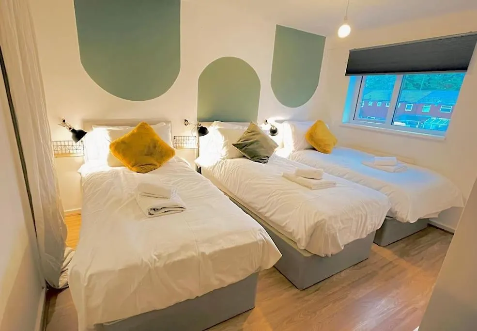 20% Monthly Stays - 3 Bedrooms @ Homevy Leeds Beeston Hill Σπίτι διακοπών